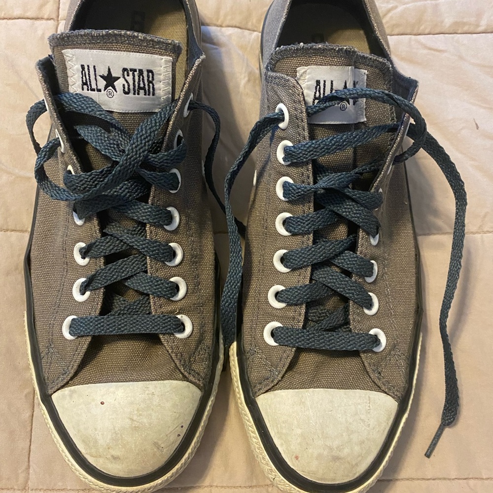 Dark gray Converse All Stars Sz 9.5